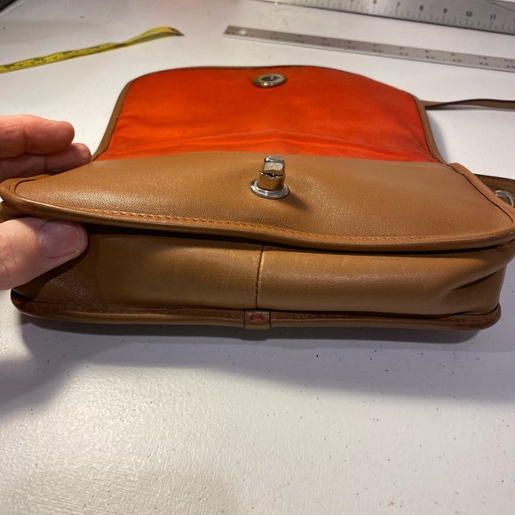 Coach Crossbody from 2016 - Picture 3 of 11